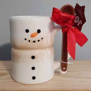 Snowman Marshmallow Ceramic Mug with Spoon NWT